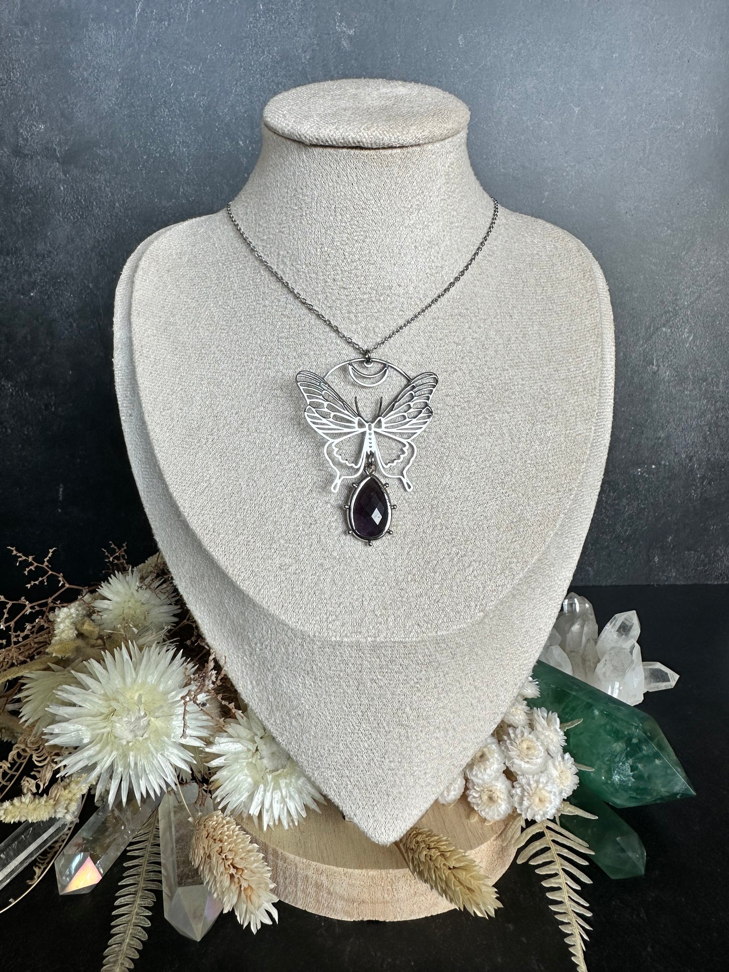 Halskette Edelstahl & Edelstein | Mondmotte mit Amethyst