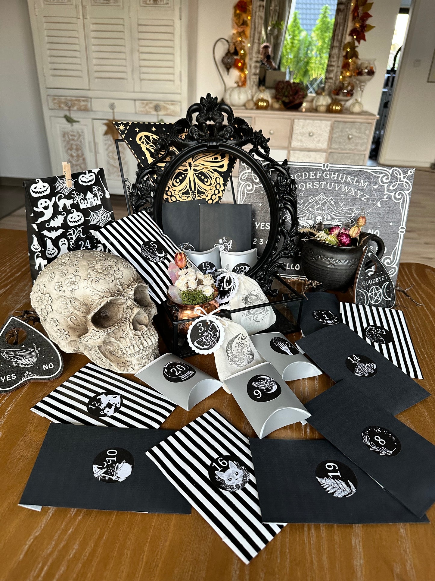 Adventskalender Witch