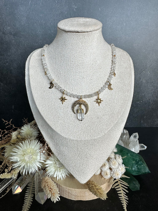 Edelstein Perlenkette Unikat | Mondkette mit Bergkristall