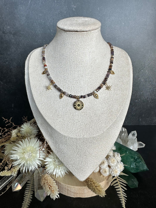 Edelstein Perlenkette Unikat | Mystische Sonnenkette mit Amethyst, Achat & Jaspis